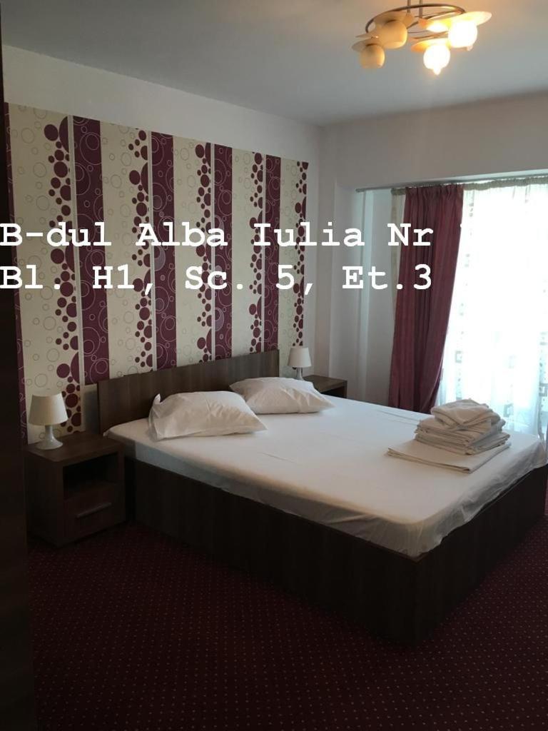 בוקרשט Alba Iulia Square - Apartments And Studios חדר תמונה