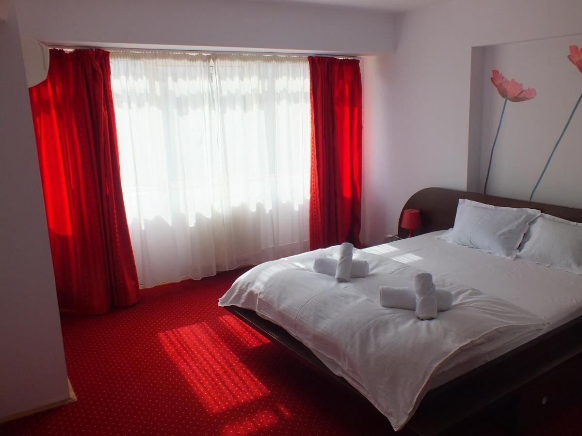 בוקרשט Alba Iulia Square - Apartments And Studios מראה חיצוני תמונה